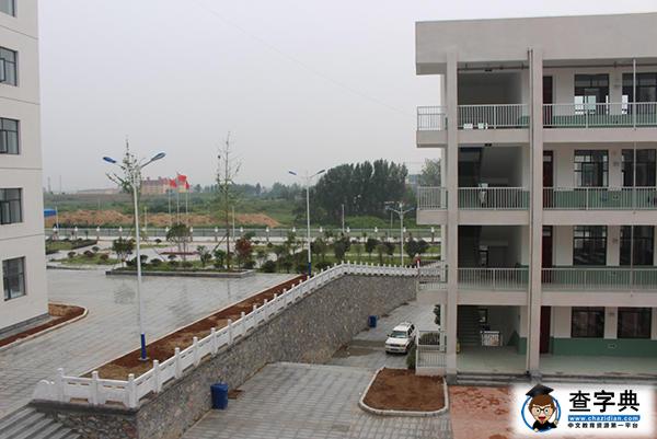 河南两学生相继白血病去世 校方否认肇因新校舍